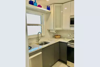 102 Capri Isles Boulevard #106, Venice, FL 34292 - Photo 15