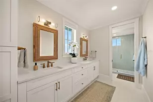 332 Harbour Sound Ct, Bradenton, FL 34209 - Photo 33