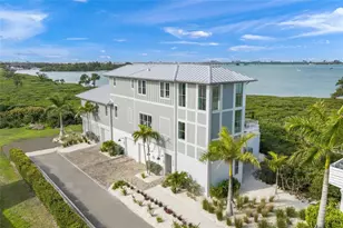 332 Harbour Sound Ct, Bradenton, FL 34209 - Photo 3