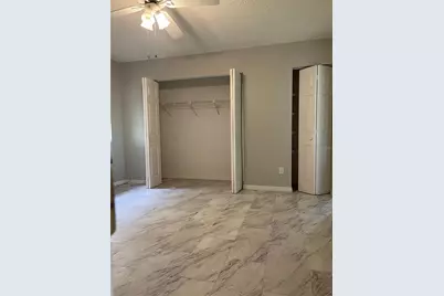 2807 48th Ave Dr W, Bradenton, FL 34212 - Photo 11