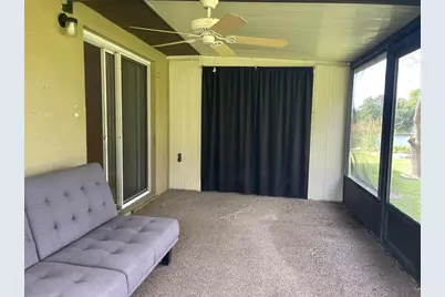 2807 48th Ave Dr W, Bradenton, FL 34207 - Photo 19