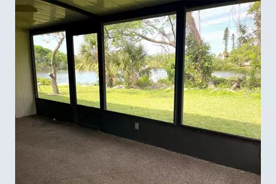 2807 48th Ave Dr W, Bradenton, FL 34212 - Photo 19