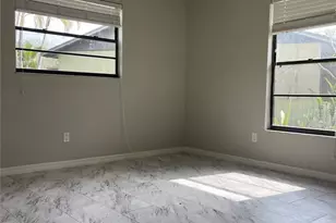 2807 48th Ave Dr W, Bradenton, FL 34212 - Photo 7