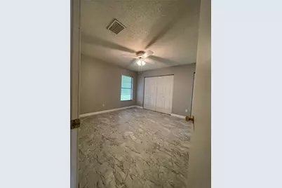 2807 48th Ave Dr W, Bradenton, FL 34207 - Photo 13