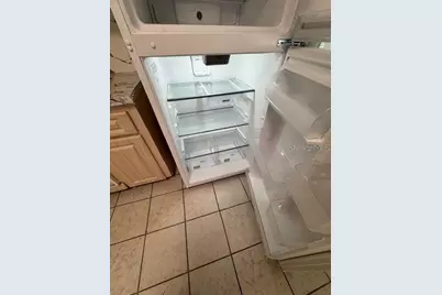 3325 Bee Ridge Road #4A, Sarasota, FL 34239 - Photo 3