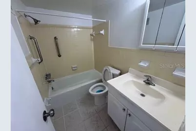 3325 Bee Ridge Road #4A, Sarasota, FL 34239 - Photo 9