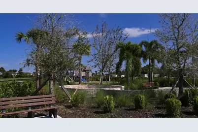 10609 Orbit Terrace, Sarasota, FL 34241 - Photo 17