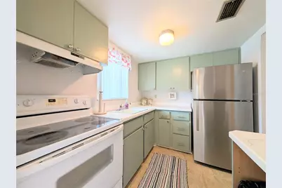 2309 Canal Drive #F4, Bradenton, FL 34207 - Photo 5