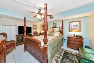 2657 Woodgate Ln, Sarasota, FL 34231 - Photo 11