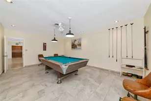 2657 Woodgate Ln, Sarasota, FL 34231 - Photo 25