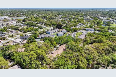 3324 Thornwood Road #3324, Sarasota, FL 34231 - Photo 41