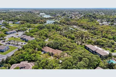 3324 Thornwood Road #3324, Sarasota, FL 34231 - Photo 39