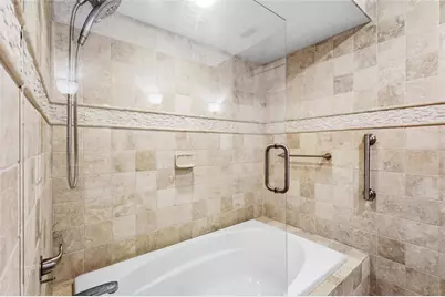 3324 Thornwood Road #3324, Sarasota, FL 34231 - Photo 13
