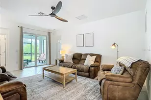 11375 Burgundy Dr, Venice, FL 34293 - Photo 5