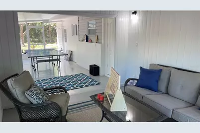 2504 S Milmar Drive, Sarasota, FL 34237 - Photo 25