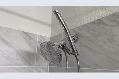 2504 S Milmar Drive, Sarasota, FL 34237 - Photo 21