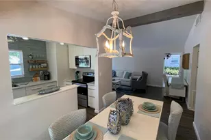 2504 S Milmar Dr, Sarasota, FL 34237 - Photo 11