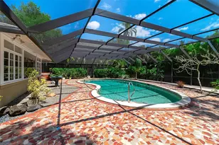 1714 South Dr, Sarasota, FL 34239 - Photo 53
