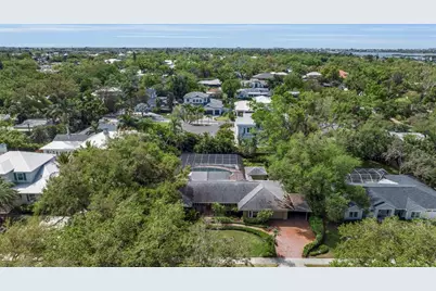 1714 South Drive, Sarasota, FL 34239 - Photo 5