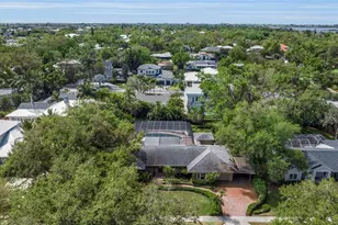 1714 South Dr, Sarasota, FL 34239 - Photo 5