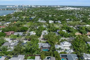 1714 South Dr, Sarasota, FL 34239 - Photo 61