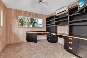 1714 South Dr, Sarasota, FL 34239 - Photo 43