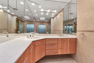 1714 South Dr, Sarasota, FL 34239 - Photo 45