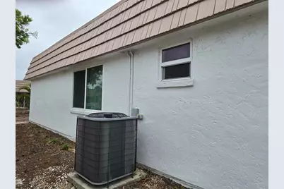 2321 Canalbluff Place #V296, Sarasota, FL 34231 - Photo 7