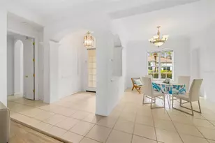 7418 Monte Verde, Sarasota, FL 34238 - Photo 9