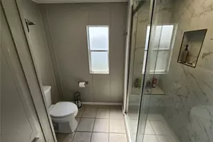 808 53rd Ave E, Bradenton, FL 34203 - Photo 21