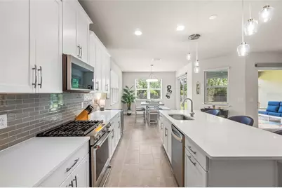 8600 Sundance Loop, Sarasota, FL 34238 - Photo 9