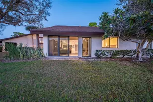 3195 Windrush Bourne, Sarasota, FL 34235 - Photo 31