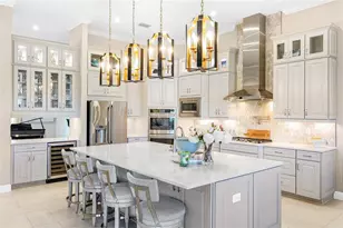 8232 Summer Night Rd, Sarasota, FL 34241 - Photo 11