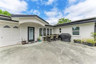 1601 9th St W, Palmetto, FL 34221 - Photo 7