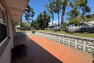 2003 48th St W, Bradenton, FL 34209 - Photo 5