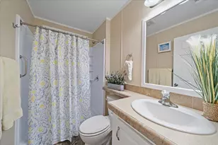 40 Shady Ln, Palmetto, FL 34221 - Photo 13