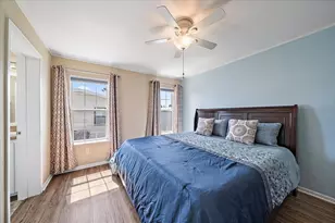 40 Shady Ln, Palmetto, FL 34221 - Photo 9