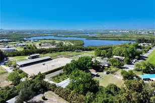 2303 45th St E, Bradenton, FL 34208 - Photo 67