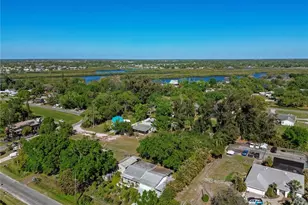 2303 45th St E, Bradenton, FL 34208 - Photo 75