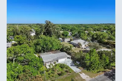 2303 45th Street E, Bradenton, FL 34208 - Photo 63