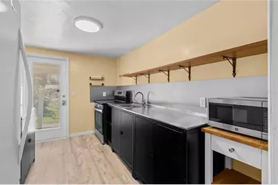 2303 45th Street E, Bradenton, FL 34208 - Photo 27