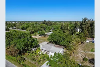 2303 45th Street E, Bradenton, FL 34208 - Photo 67
