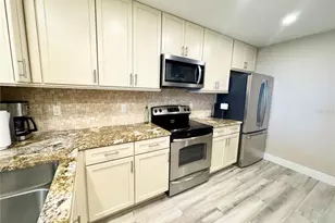 1925 Gulf of Mexico Dr, Longboat Key, FL 34228 - Photo 9