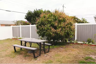 361 Shamrock Boulevard, Venice, FL 34293 - Photo 29