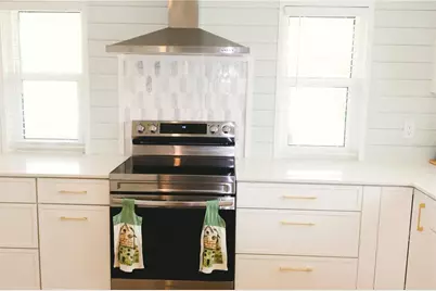 361 Shamrock Boulevard, Venice, FL 34293 - Photo 3