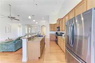 14325 Sundial Pl, Lakewood Ranch, FL 34202 - Photo 9