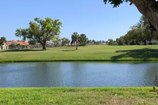 4310 Murfield Dr E, Bradenton, FL 34203 - Photo 33