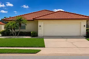 4310 Murfield Dr E, Bradenton, FL 34203 - Photo 3