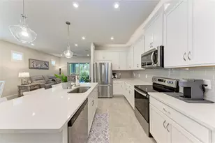 20321 Symphony Pl, Venice, FL 34293 - Photo 13