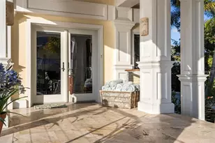 3750 Bayou Louise Ln, Sarasota, FL 34242 - Photo 9